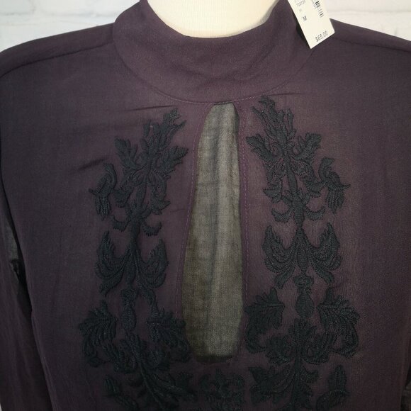NWT RW&CO Ladies Size Medium Burgundy & Black Lightweight Blouse - Picture 5 of 13